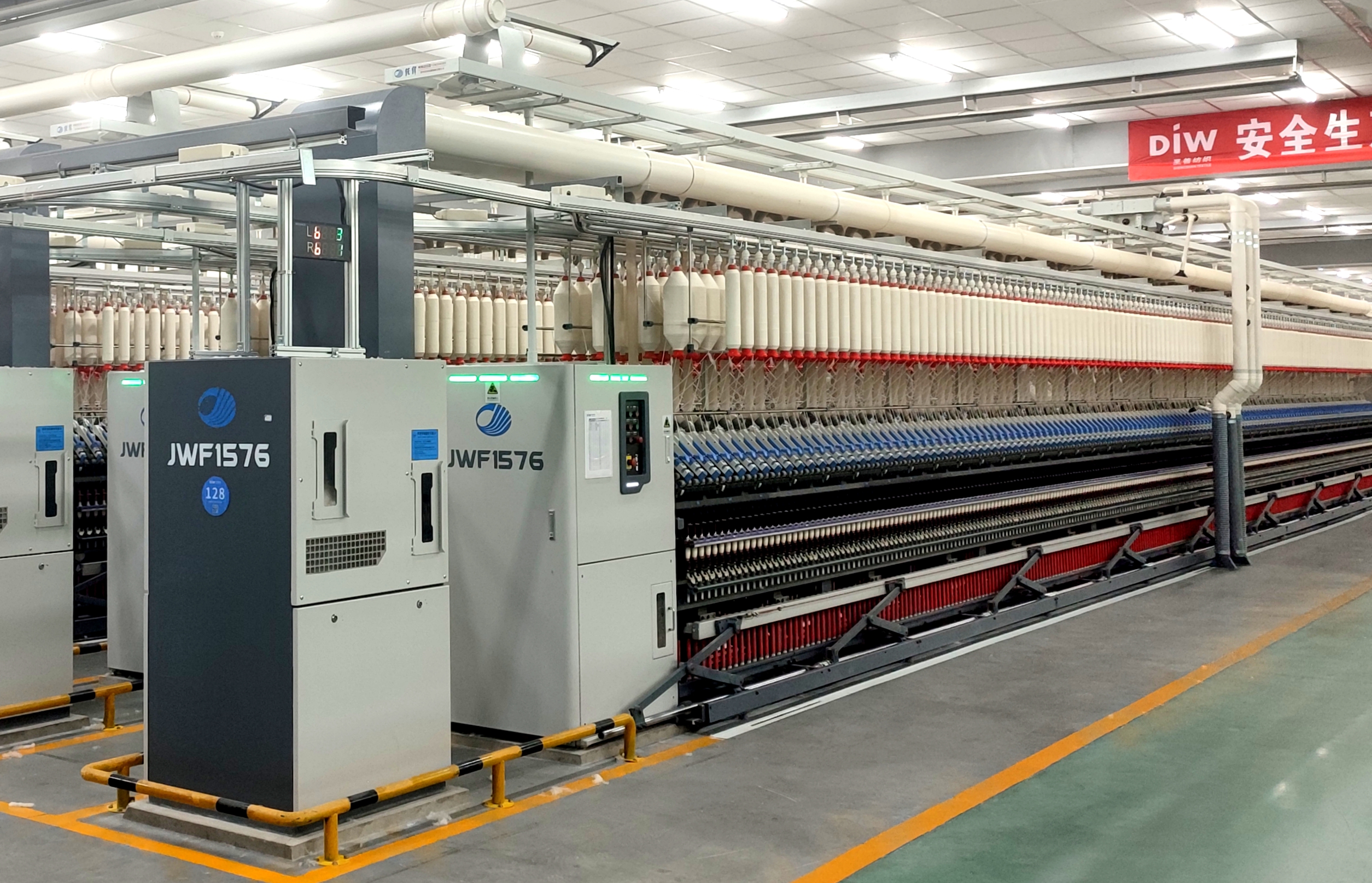 JWF1576.jpg JWF1576.jpg